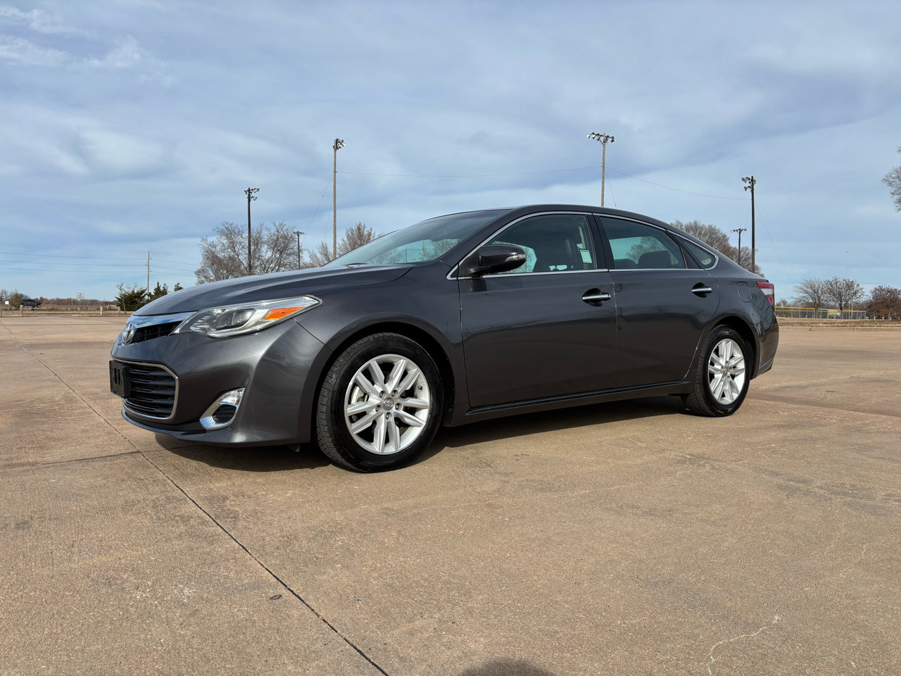 Used 2015 Toyota Avalon 4dr Sdn XLE Touring (Natl) image 2