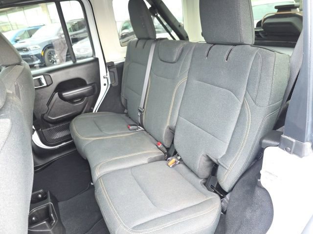 Used 2024 Jeep Wrangler Sport S image 31
