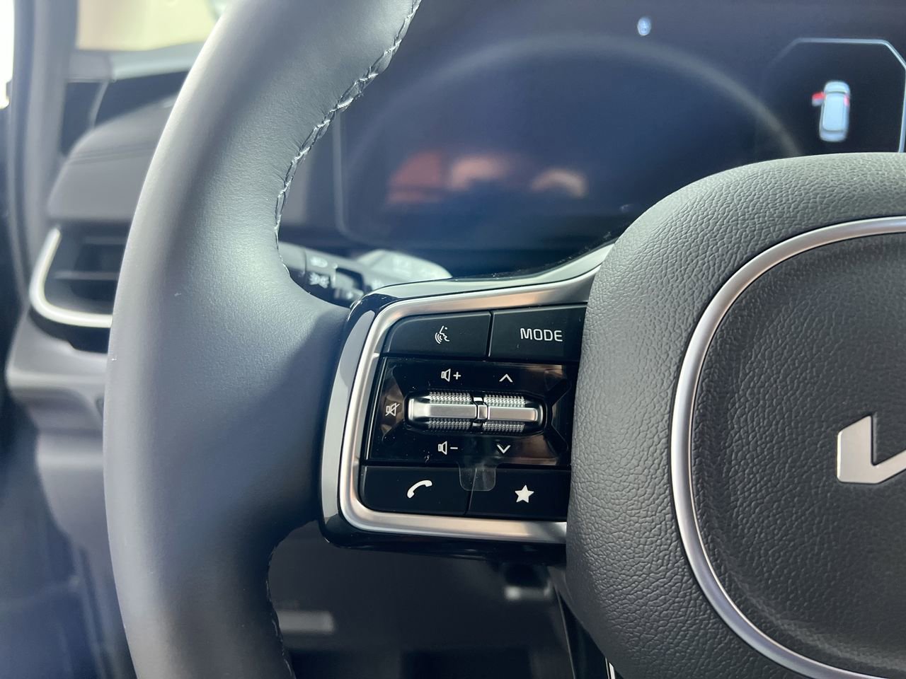New 2026 Kia Carnival SX Prestige image 18