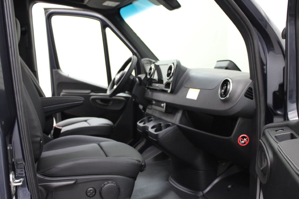 New 2026 Mercedes-Benz Sprinter 2500 image 21