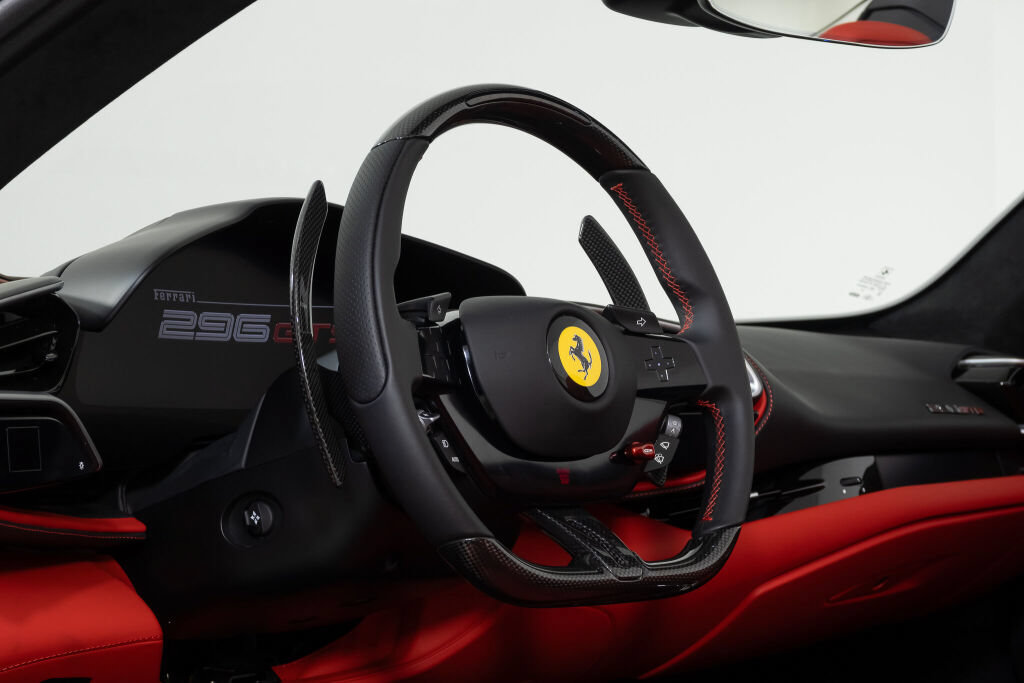 Used 2025 Ferrari 296 GTS RWD image 30