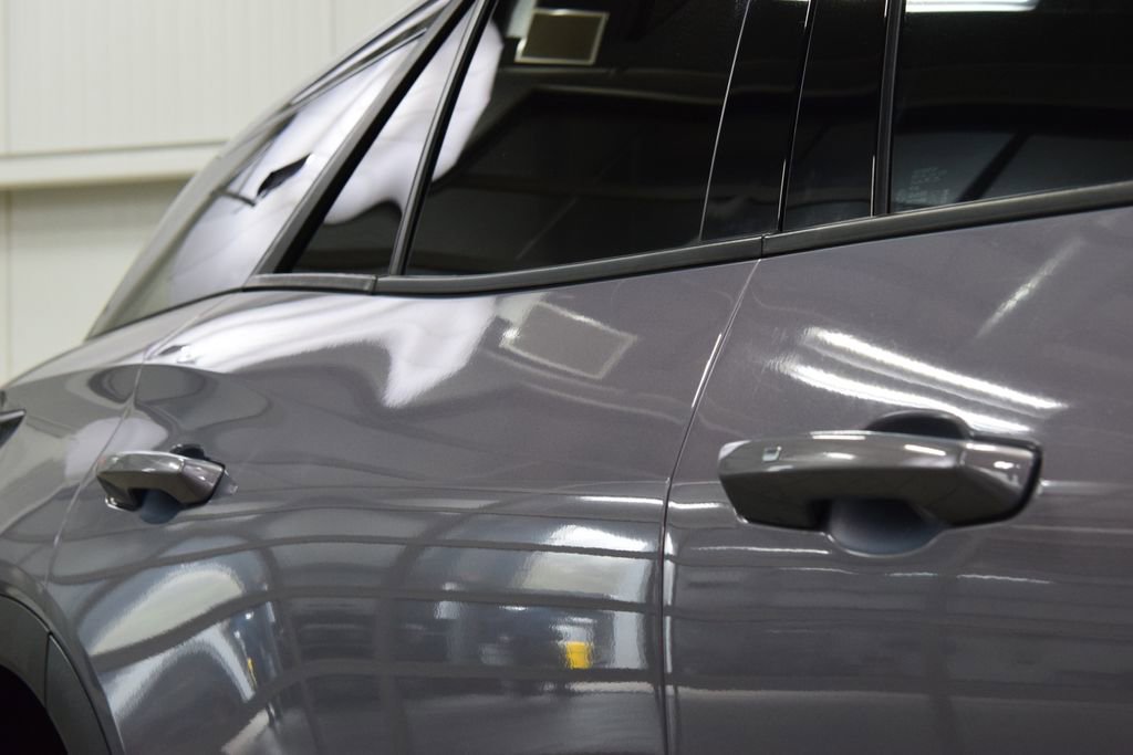 Used 2024 Chevrolet Blazer EV LT image 16