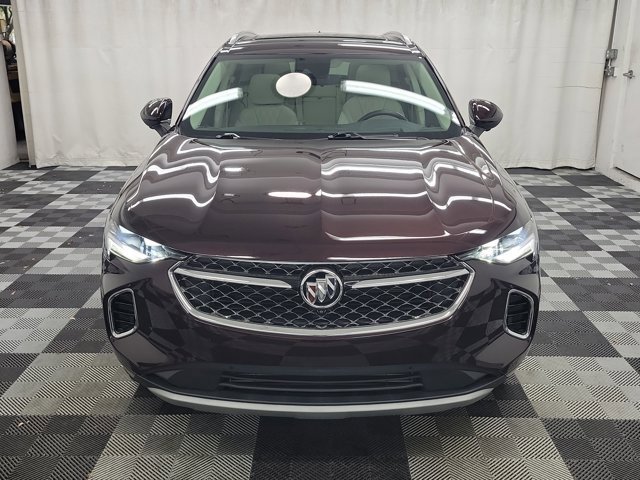 Used 2022 Buick Envision Avenir w/ Technology Package II image 2