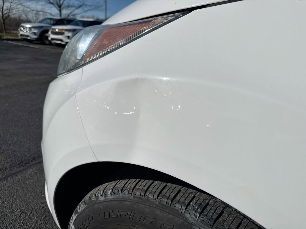 Used 2015 Ford Fiesta S image 26