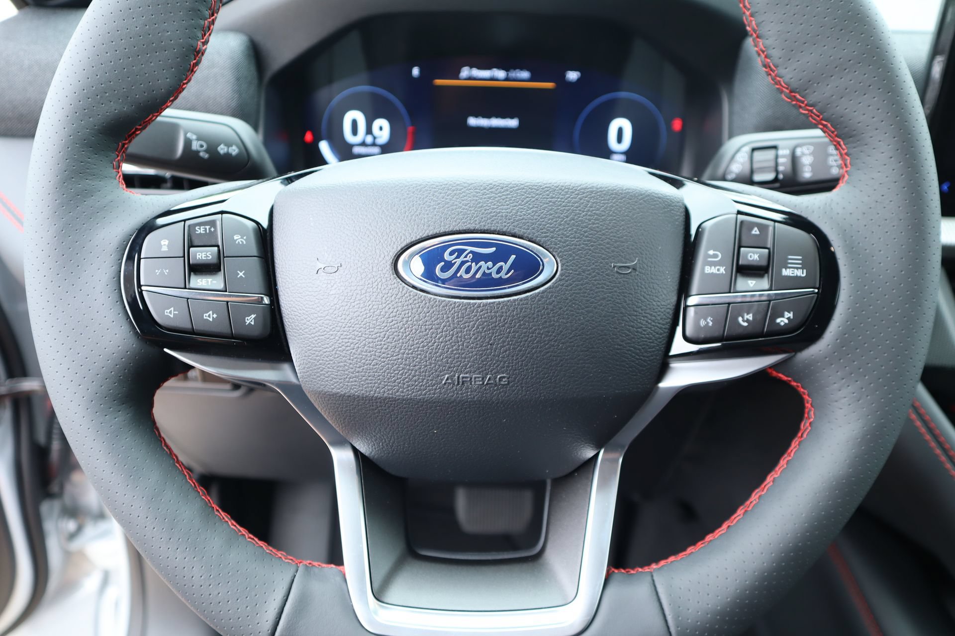 New 2026 Ford Explorer ST-Line w/ ST-Line Street Pack AWD/4WD image 3