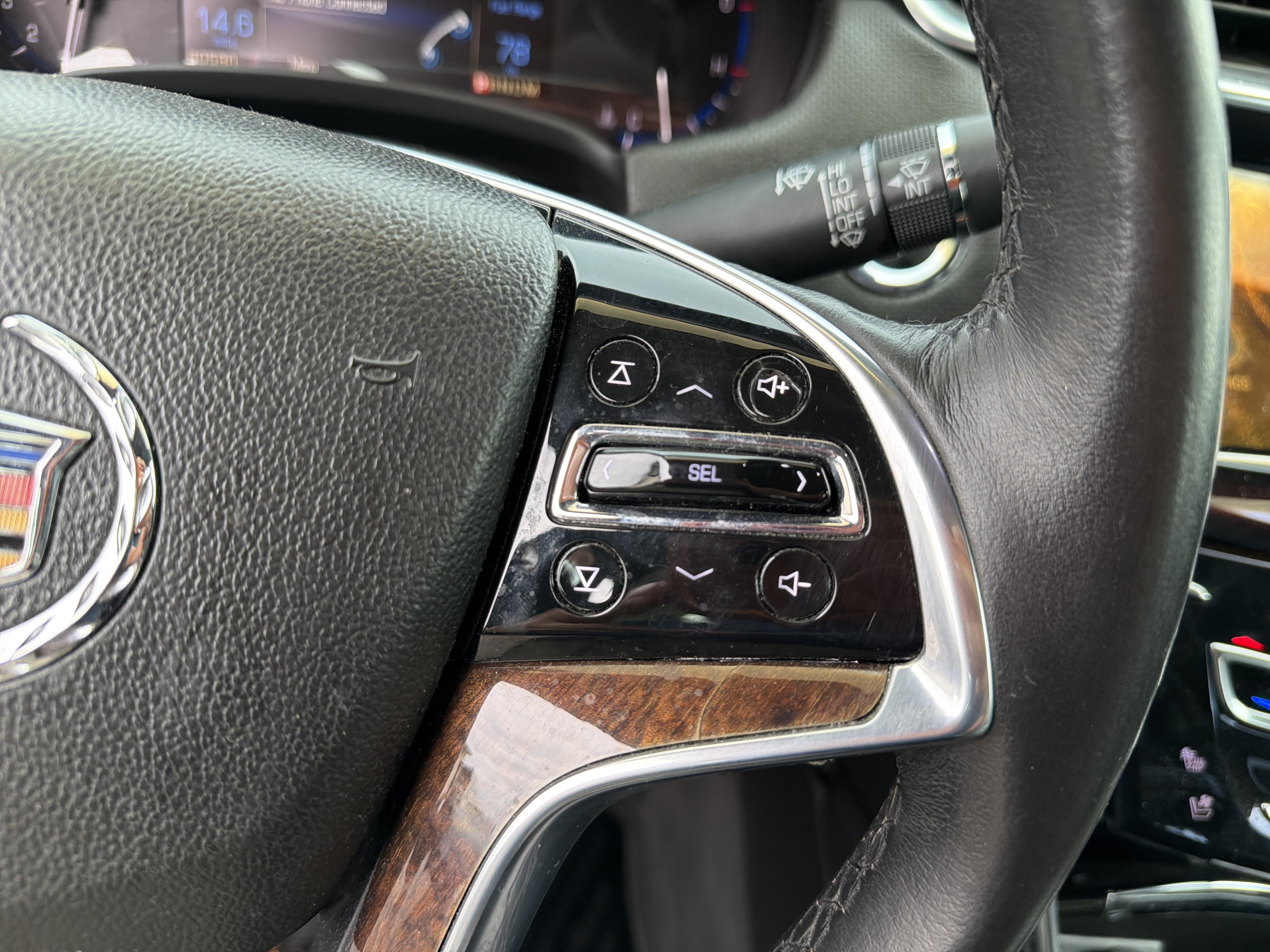Used 2014 Cadillac XTS Luxury w/ Driver Awareness Package FWD image 30