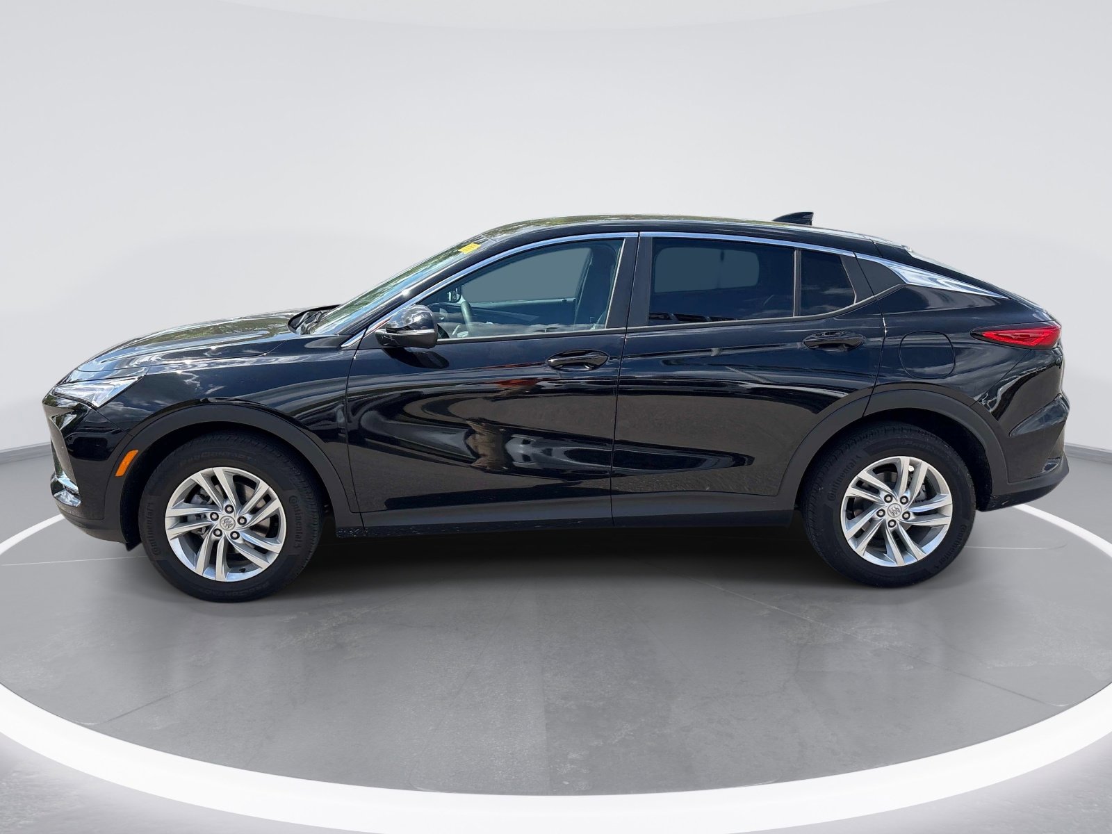 Certified 2025 Buick Envista Preferred w/ Convenience II Package FWD image 5