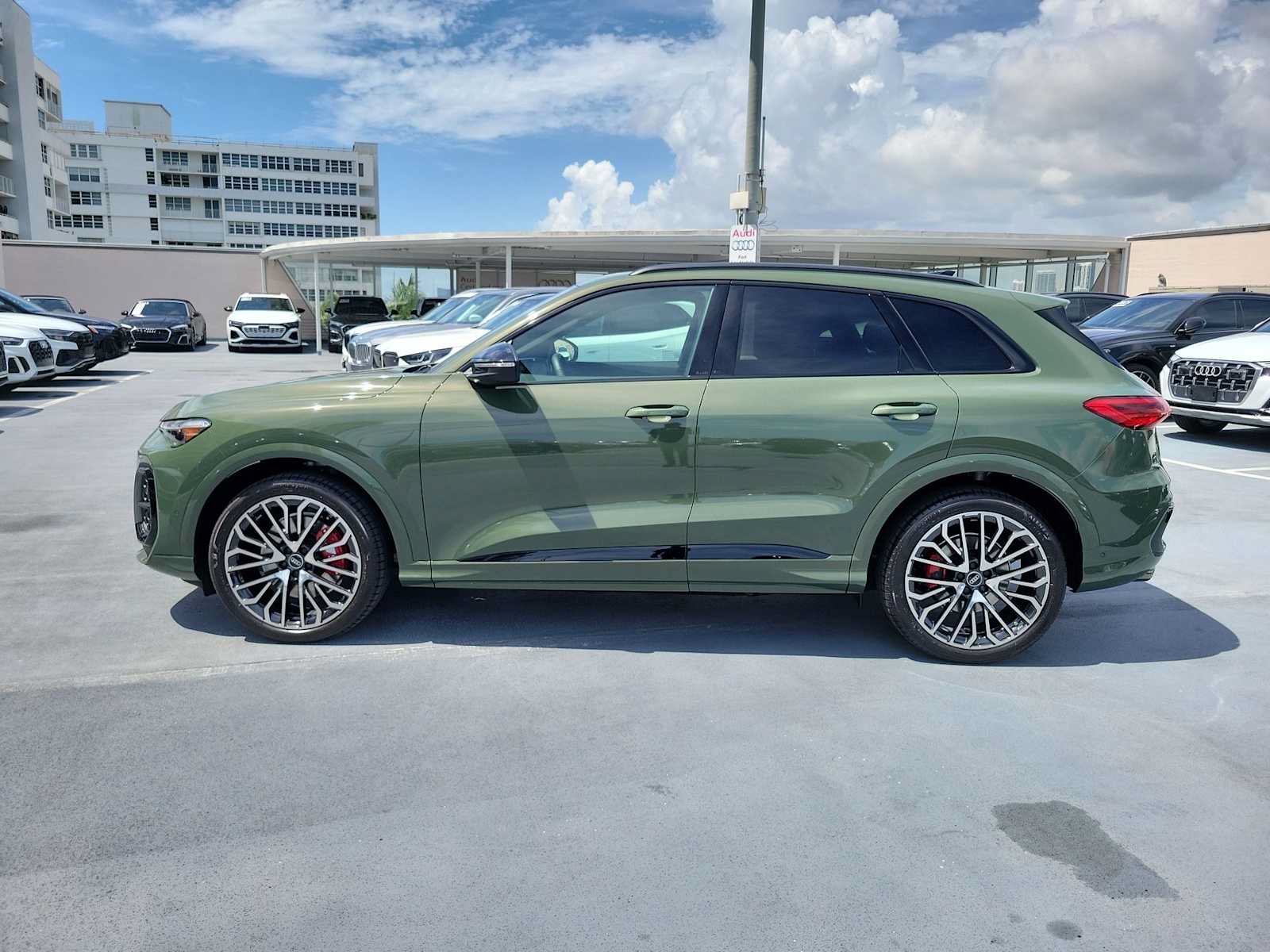 Certified 2025 Audi SQ5 Premium Plus AWD/4WD video 3