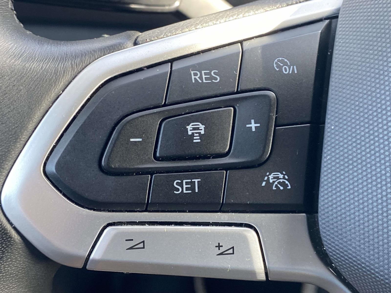 Used 2024 Volkswagen Jetta S image 23