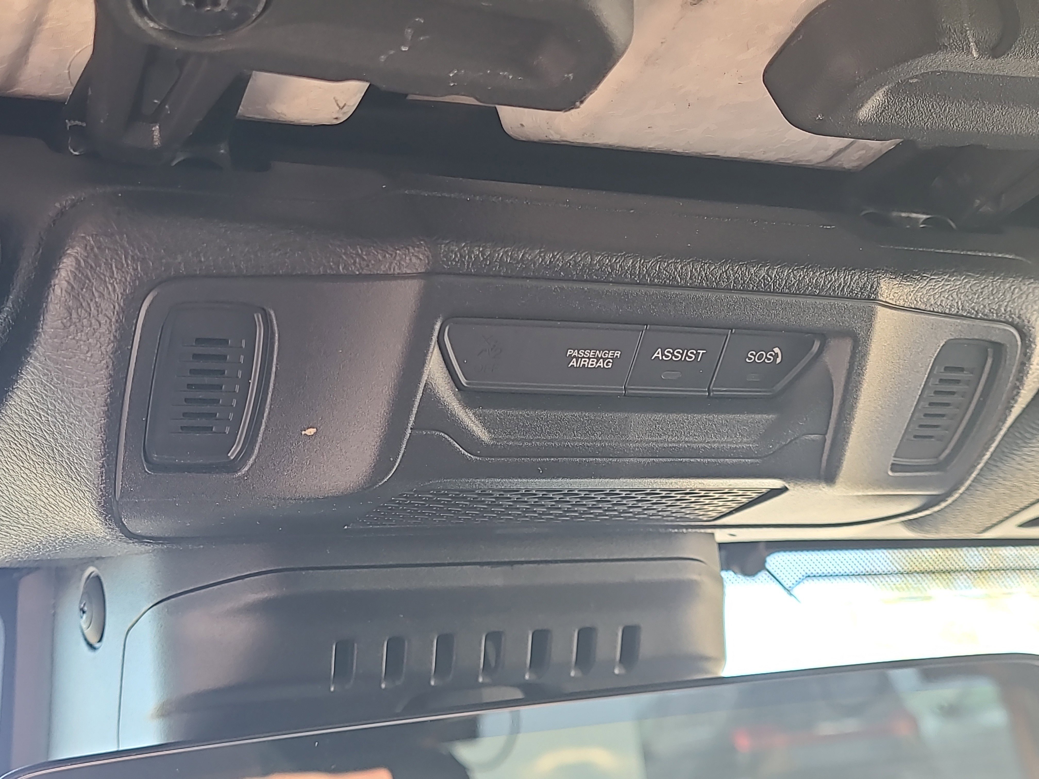 Used 2024 Jeep Wrangler Unlimited Rubicon 4xe image 28