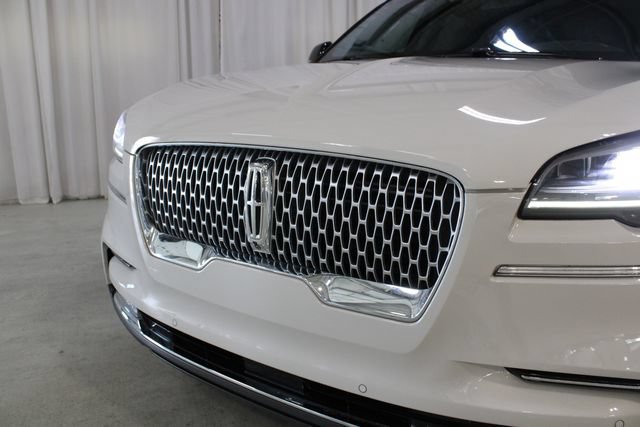Used 2020 Lincoln Aviator Reserve w/ Elements Package Plus AWD/4WD image 33