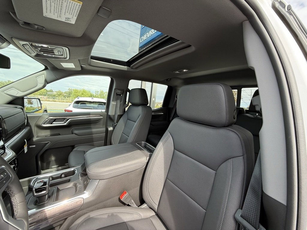 New 2026 Chevrolet Silverado 1500 LTZ w/ Z71 Off-Road Package image 18