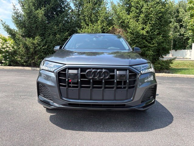 Used 2024 Audi SQ7 Prestige AWD/4WD image 12