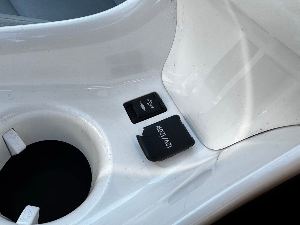 Used 2016 Toyota Prius Four image 22