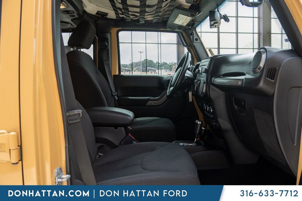 Used 2013 Jeep Wrangler Unlimited Sport AWD/4WD image 23