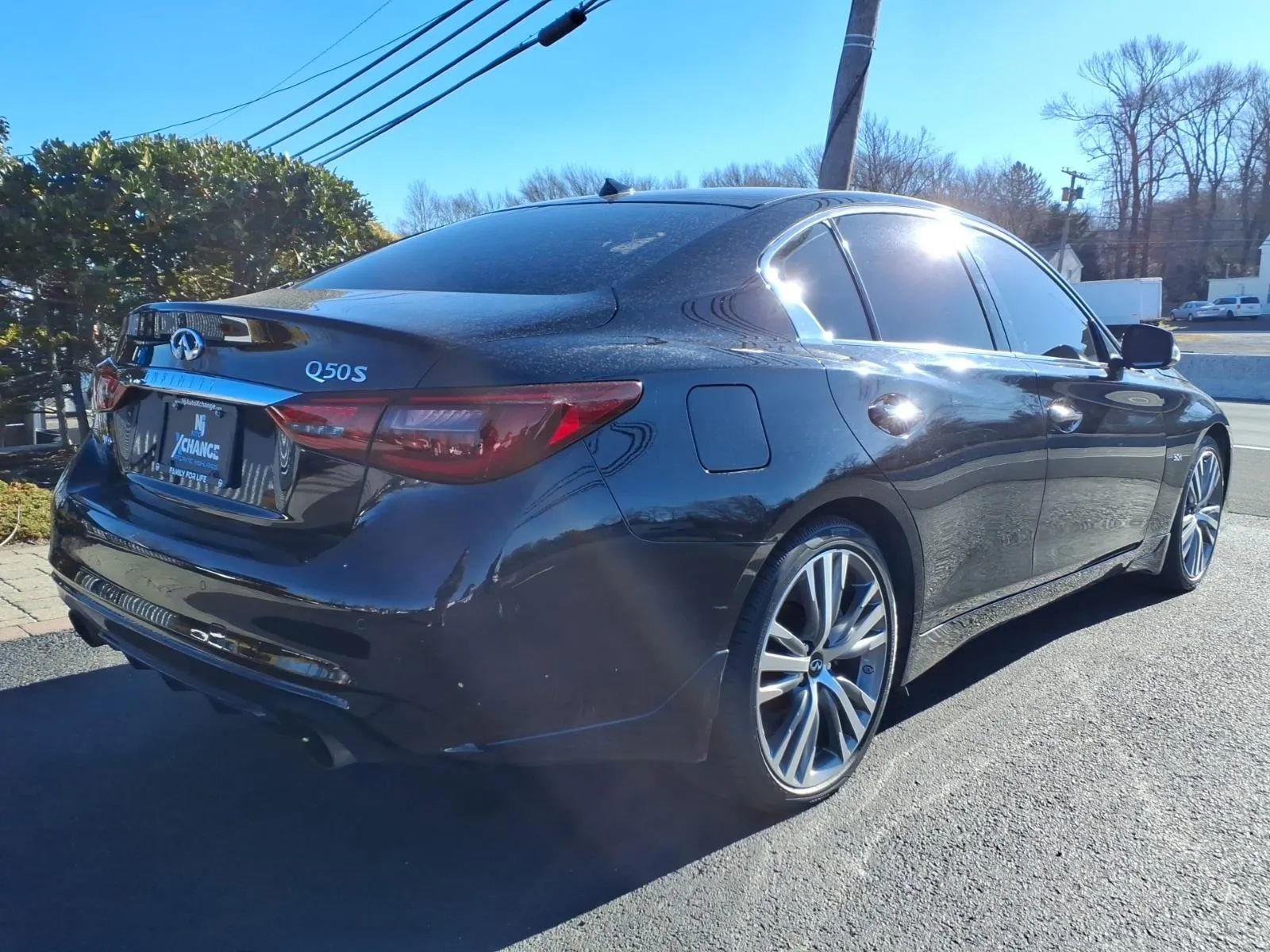 Used 2019 INFINITI Q50 Sport w/ Cargo Package (L96) AWD/4WD image 2