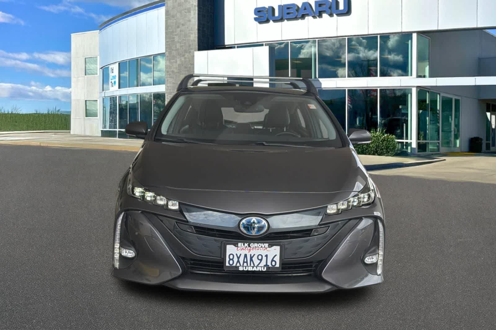 Used 2021 Toyota Prius Prime Limited FWD image 10
