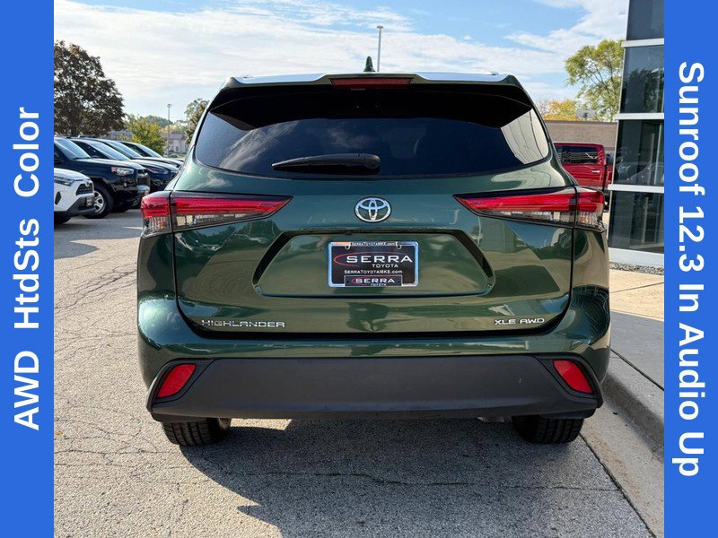 Used 2023 Toyota Highlander XLE AWD/4WD image 4