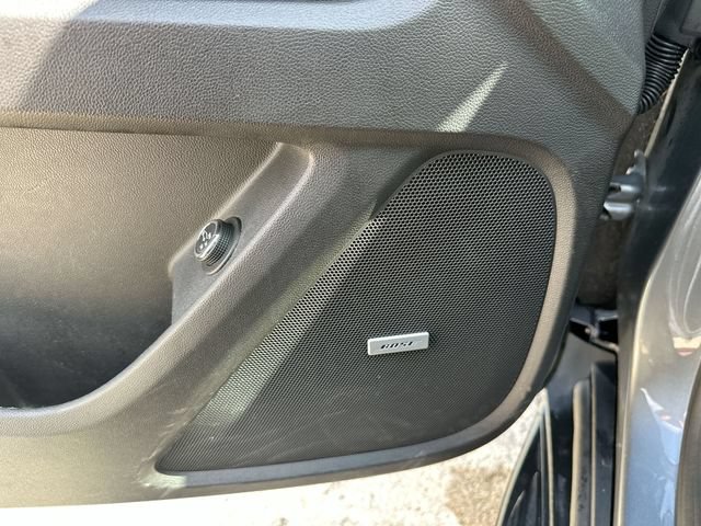 Used 2020 Chevrolet Traverse RS w/ LPO, 'HIT The Road' Package AWD/4WD image 26