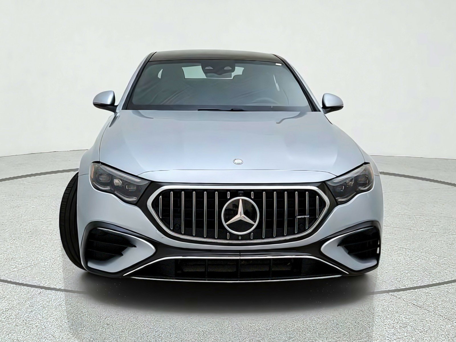 Certified 2025 Mercedes-Benz E 53 AMG e 4MATIC Sedan image 3