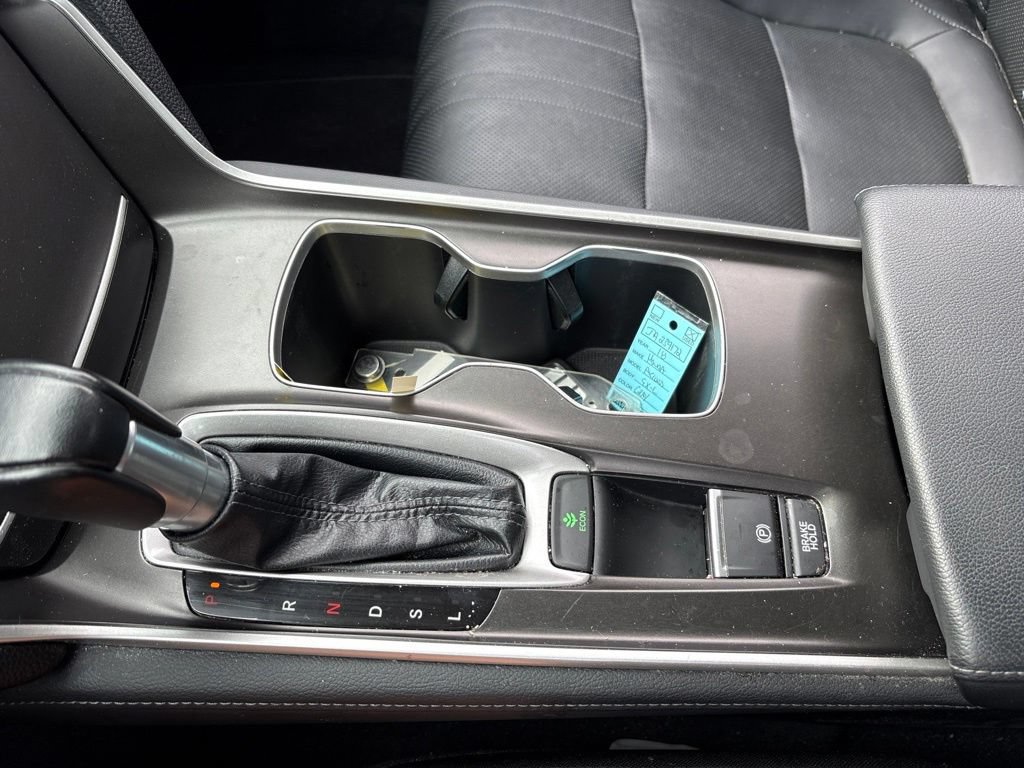 Used 2018 Honda Accord EX-L image 26