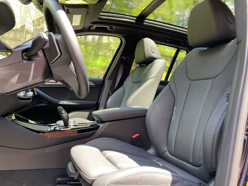 Used 2021 BMW X3 xDrive30i w/ Convenience Package image 32