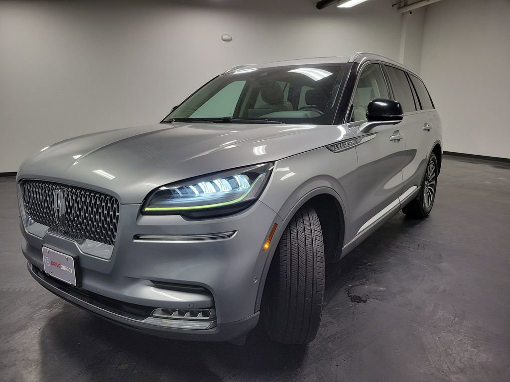 Used 2020 Lincoln Aviator Reserve w/ Equipment Group 201A image 5