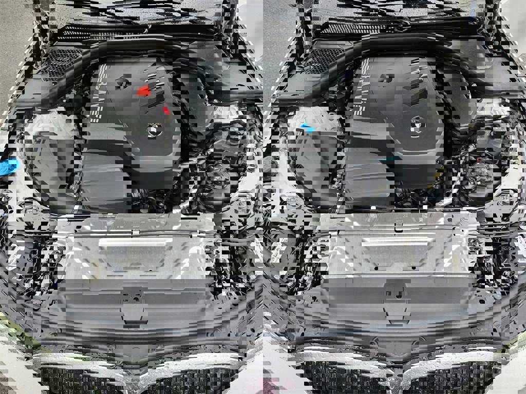 New 2025 BMW 330i xDrive Sedan w/ Premium Package image 29