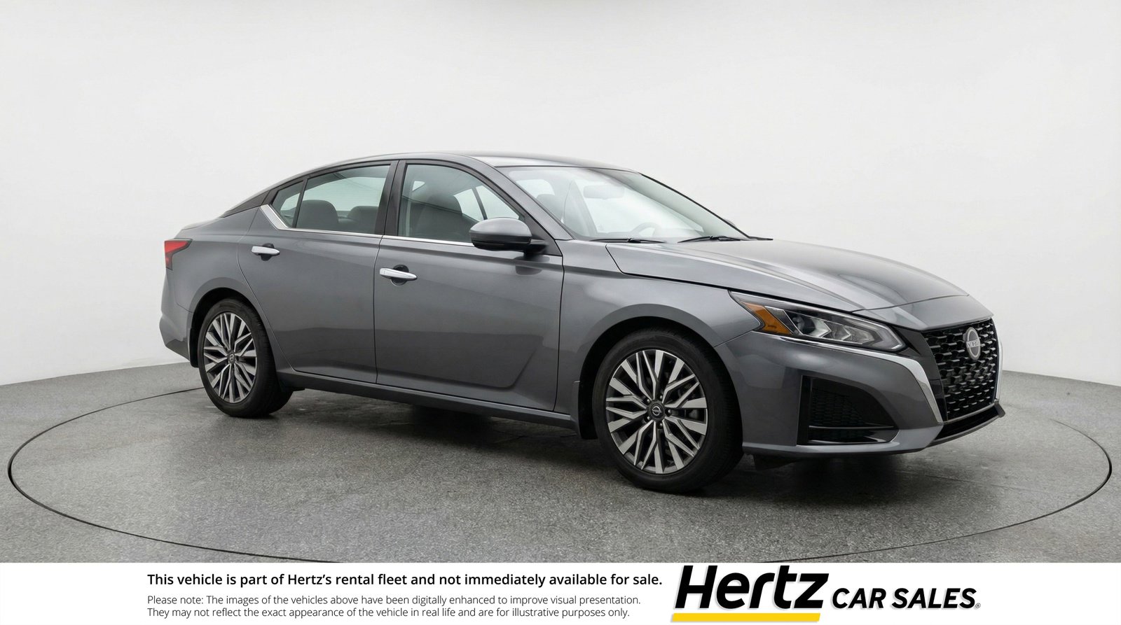 Used 2025 Nissan Altima 2.5 SV image 1