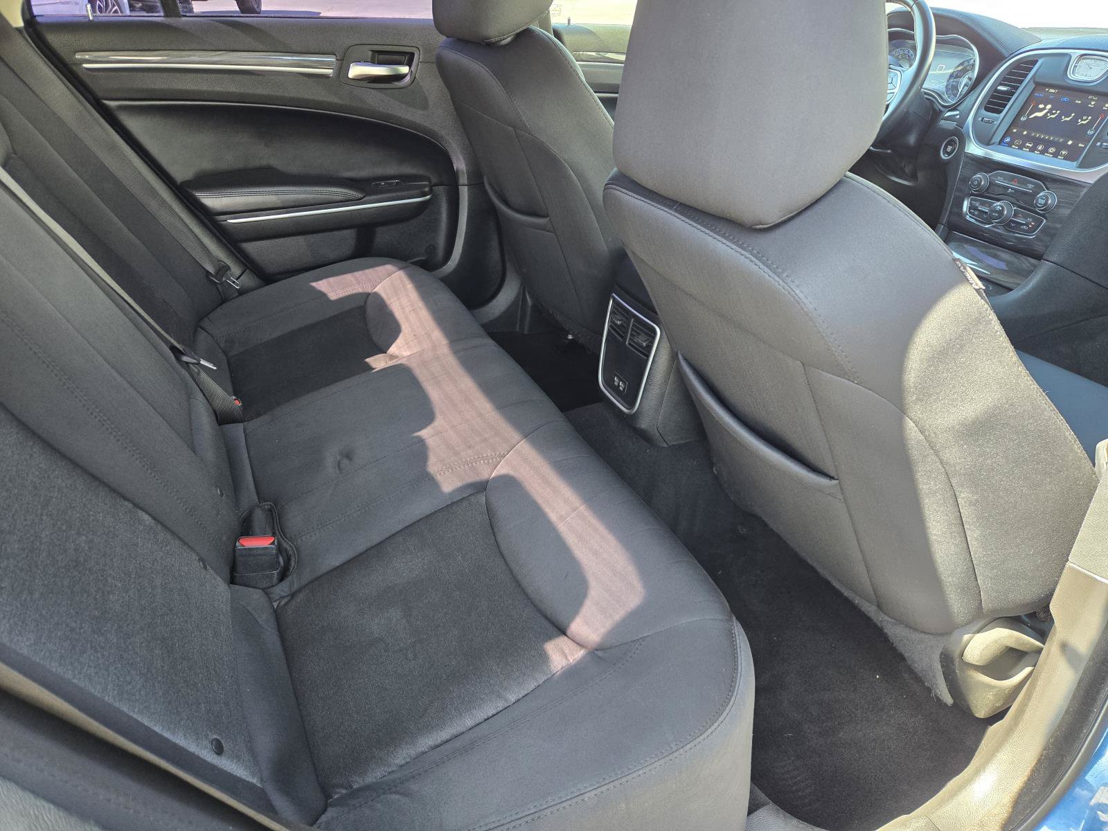Used 2021 Chrysler 300 Touring w/ Sport Appearance Package RWD image 28