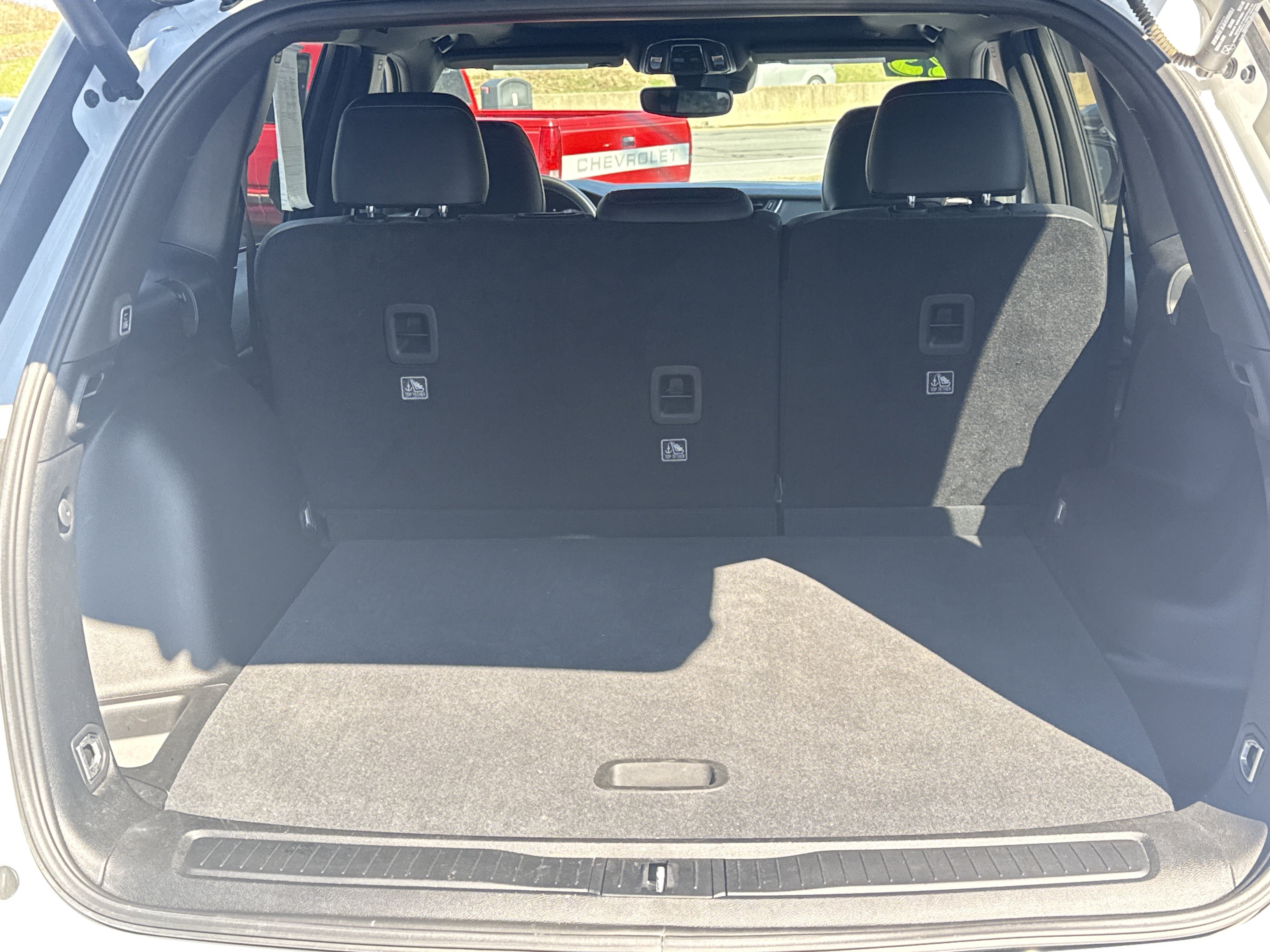 Used 2023 Jeep Grand Cherokee Altitude image 5