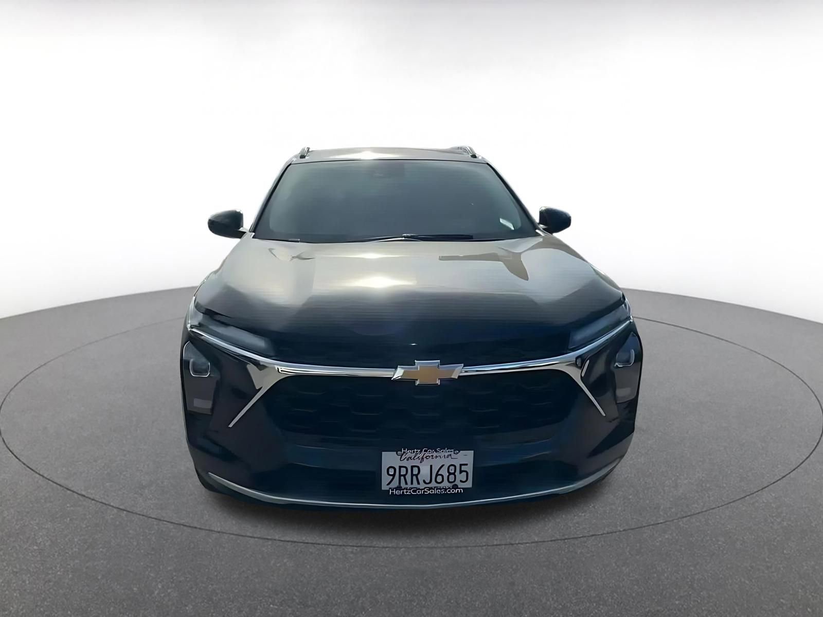 Used 2025 Chevrolet Trax LT image 4