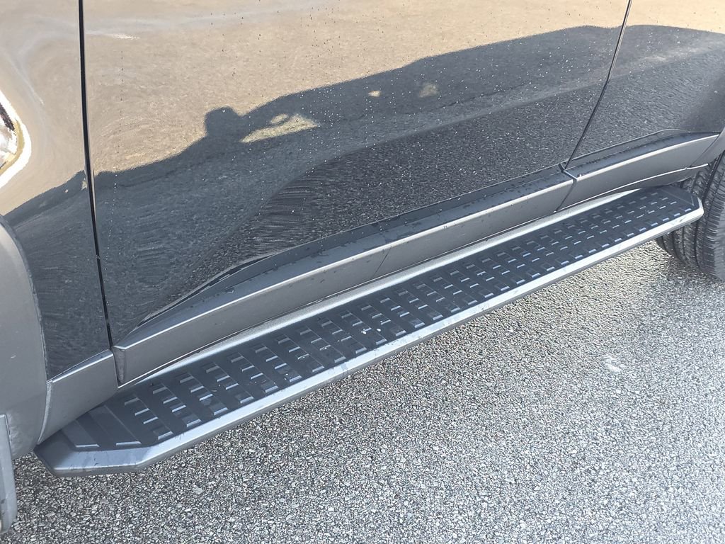 Used 2025 Toyota Land Cruiser image 22