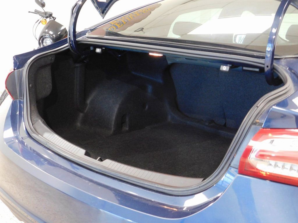 Used 2019 Chevrolet Malibu LT image 79