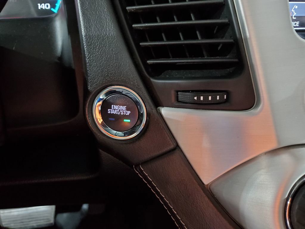 Used 2017 GMC Yukon SLT w/ Open Road Package image 40