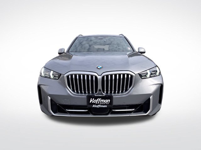 Used 2024 BMW X5 xDrive40i AWD/4WD image 2