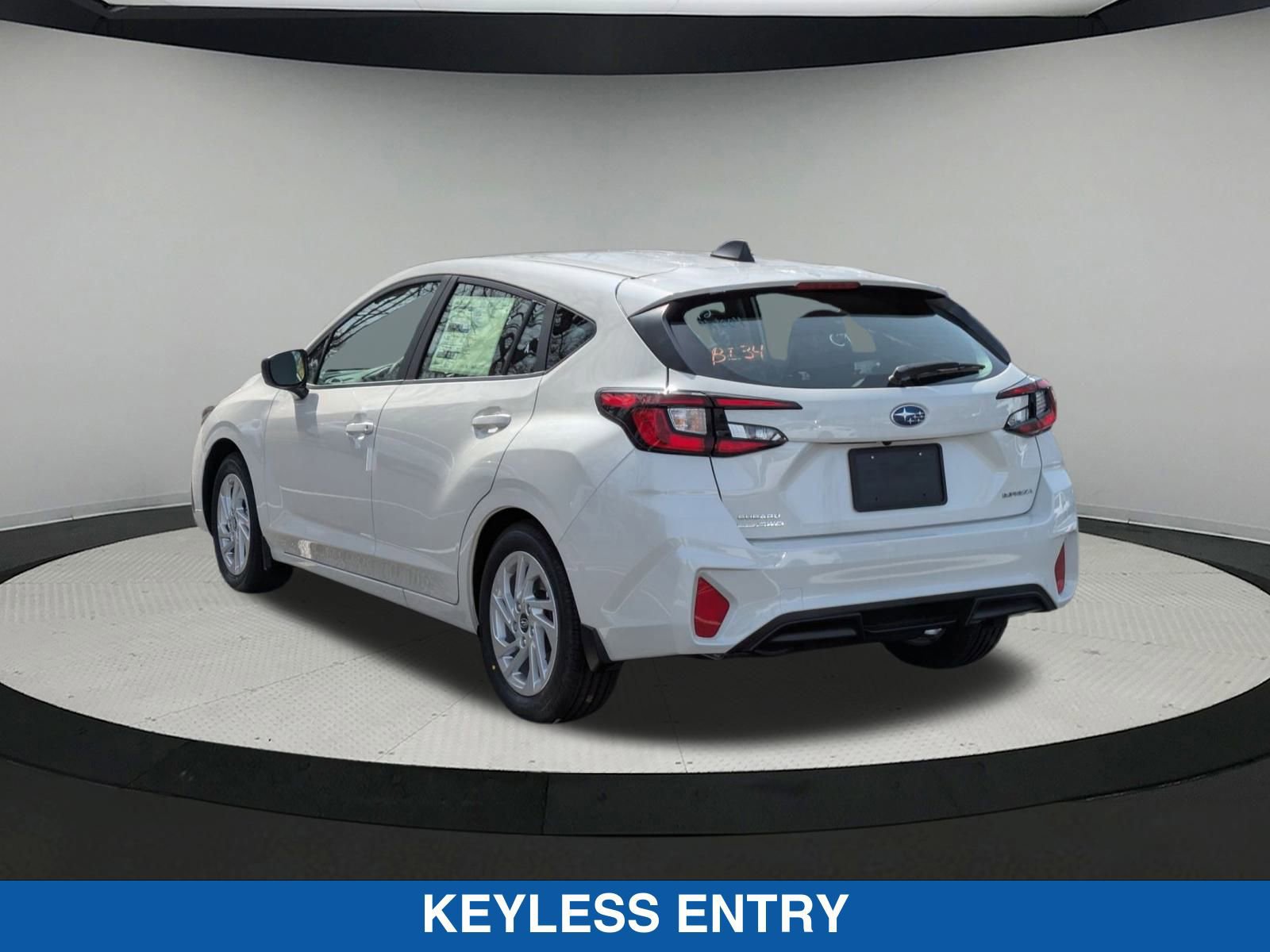 Certified 2025 Subaru Impreza 2.0i image 5