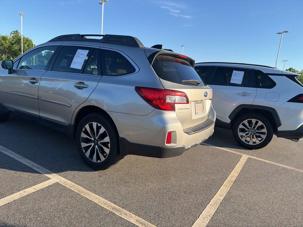 Used 2016 Subaru Outback 2.5i Limited AWD/4WD image 15