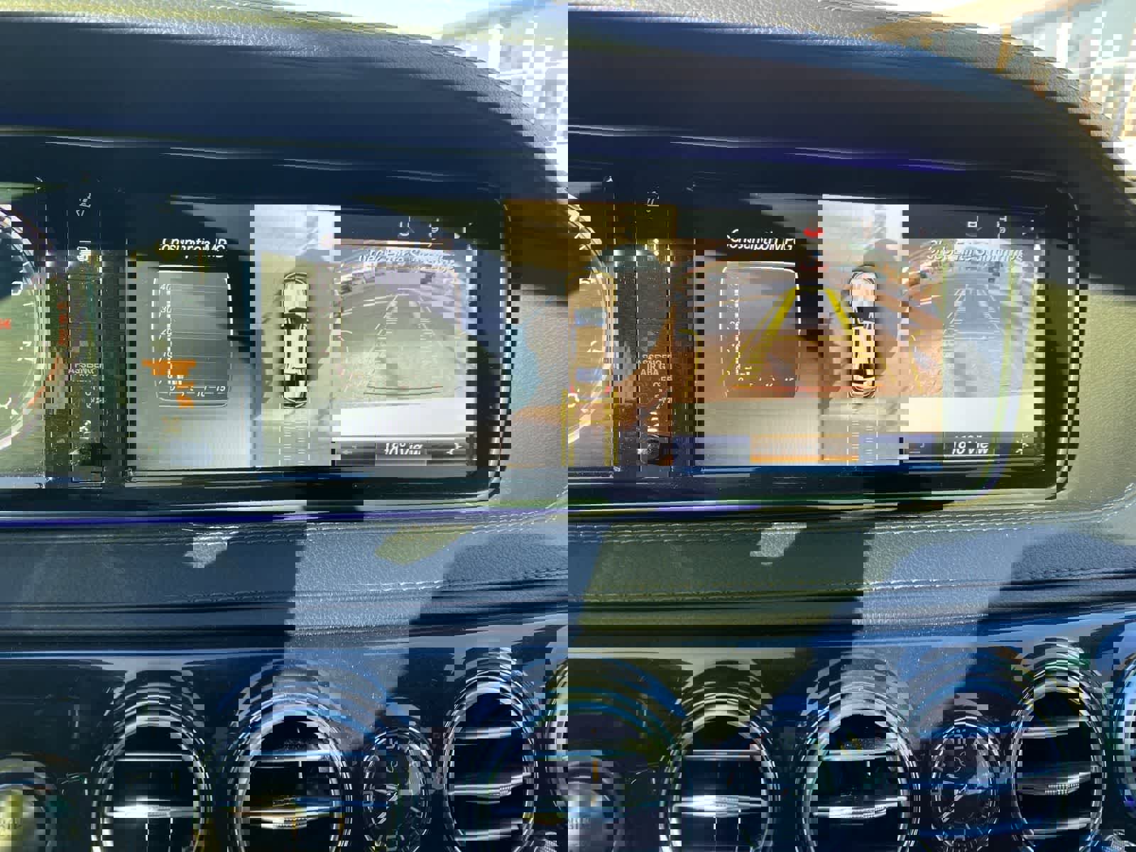 Used 2017 Mercedes-Benz S 550 Sedan image 17