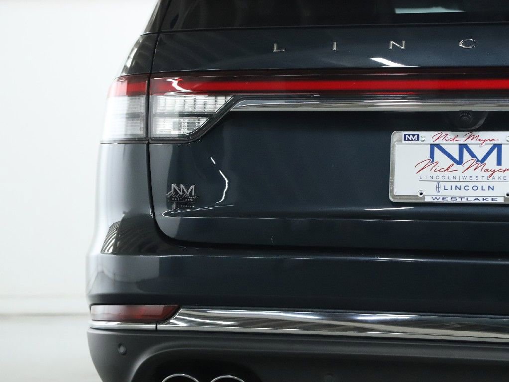 Certified 2023 Lincoln Aviator Reserve w/ Equipment Group 201A image 45
