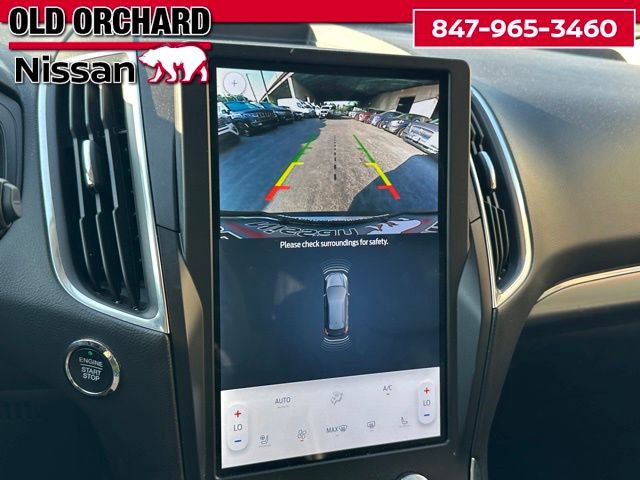 Used 2024 Ford Edge Titanium image 14