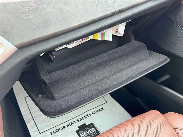 Used 2023 BMW X5 xDrive40i w/ Premium Package image 37