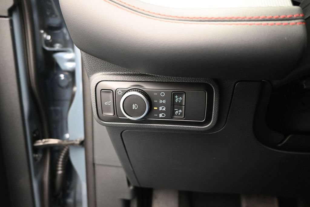 New 2026 Ford Explorer ST-Line w/ ST-Line Street Pack AWD/4WD image 12