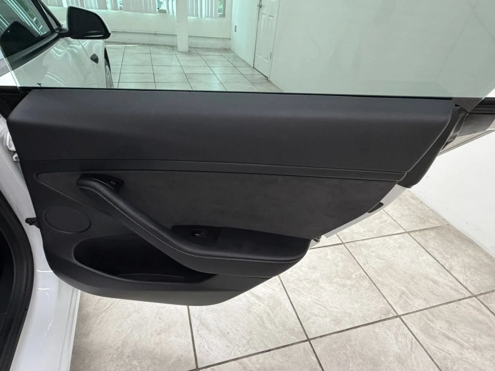 Used 2021 Tesla Model 3 Standard Range Plus RWD image 18
