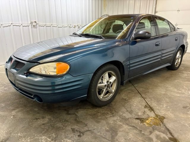 Used 2002 Pontiac Grand Am SE w/ Solid Value Appearance Pkg FWD image 3