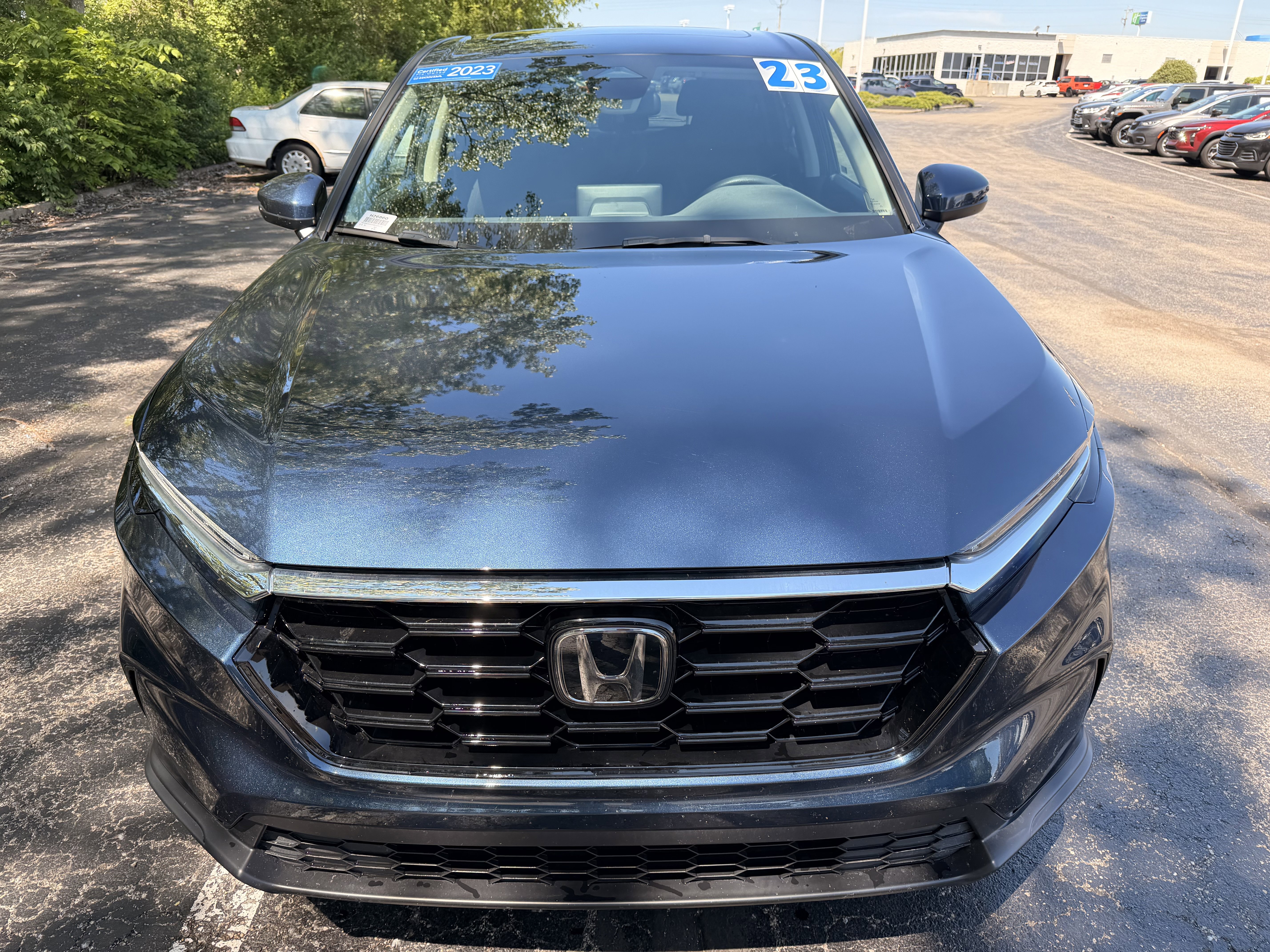Used 2023 Honda CR-V EX image 8