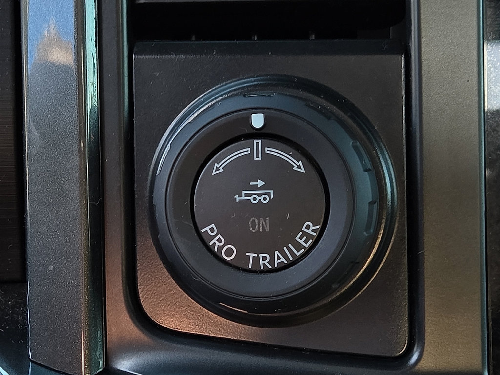 Used 2022 Ford F150 XLT w/ Equipment Group 302A High AWD/4WD image 14