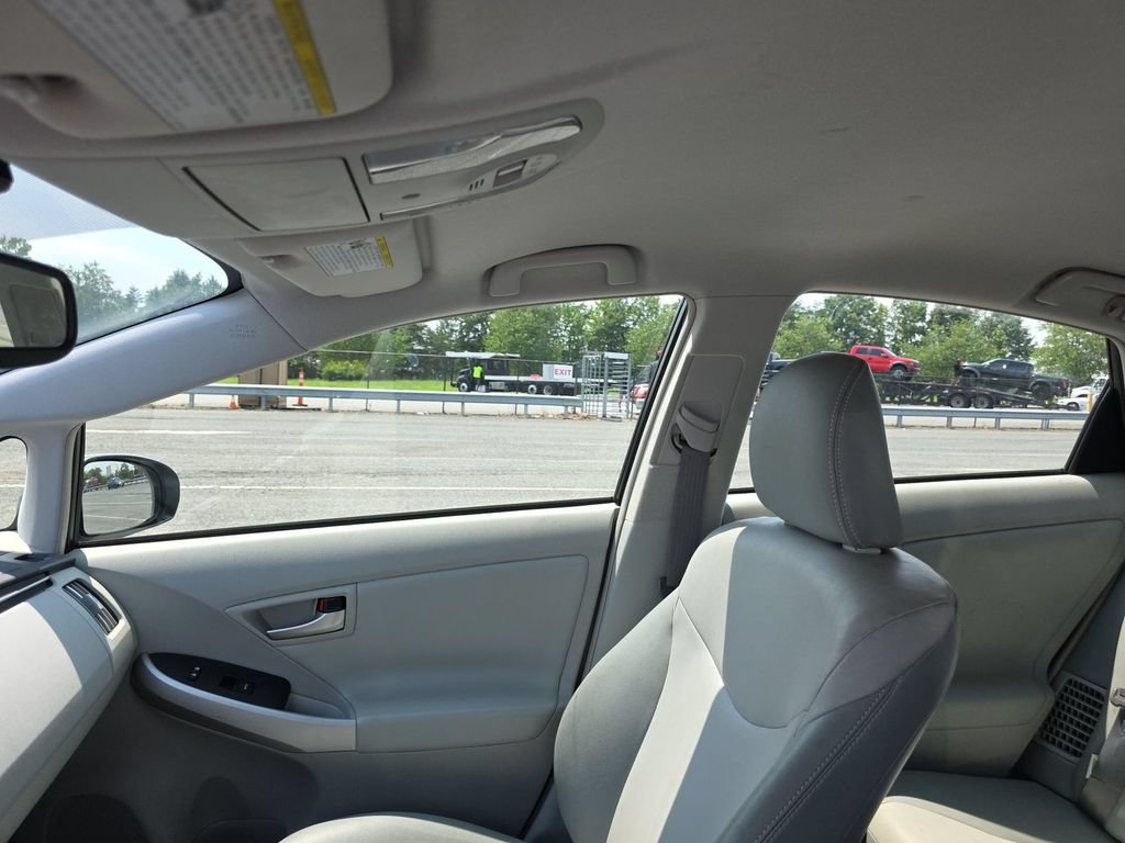 Used 2012 Toyota Prius Four FWD image 4