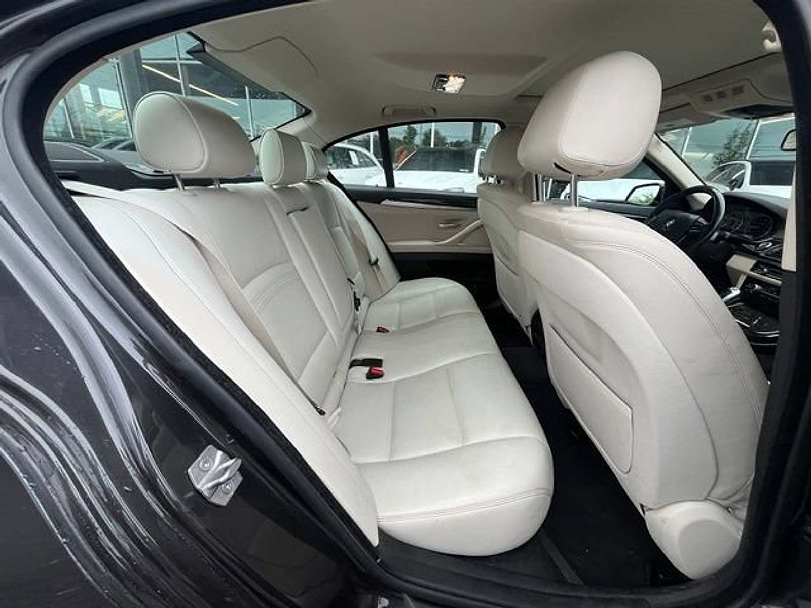 Used 2015 BMW 528i xDrive Sedan AWD/4WD image 12