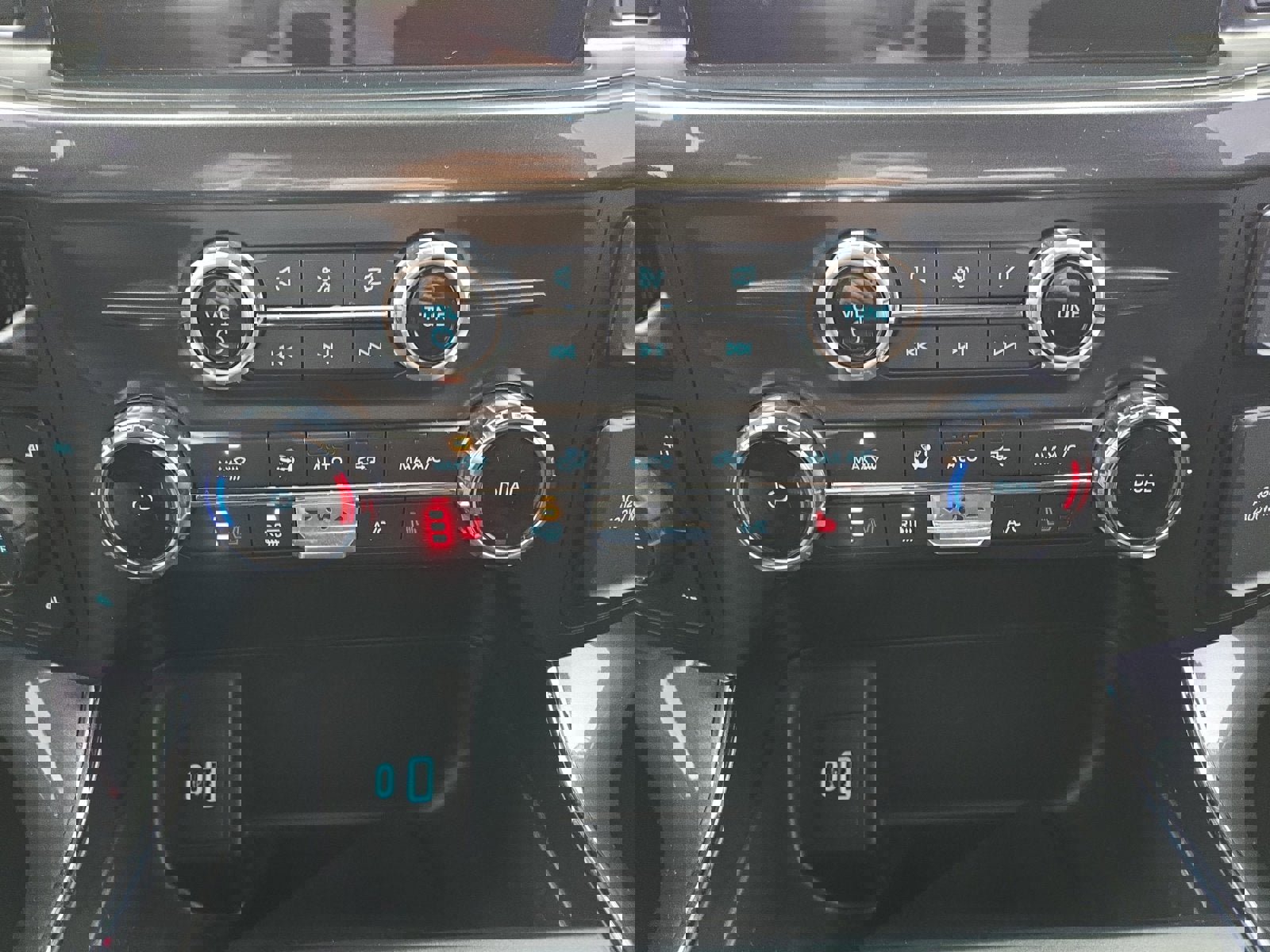 Certified 2023 Ford F150 XLT w/ Equipment Group 302A High image 20